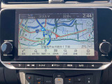 ナビが最初から付いてくるのは中古車の魅力ポイントですね♪