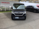 お客様に安全で快適なカーライフをお送りいただくために、中古車にも高いレベルの品質基準を設け、その基準に従って、全ての中古車について納車前整備を実施しています。