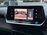プジョー/シトロエンの正規ディーラーですので納車前の整備、点検はもちろんの事、保証も充実しております。