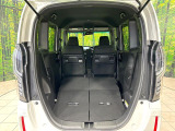 普段のお買い物や通勤、送迎等に十分な荷室スペースを確保しております。セカンドシートを倒すと、大きな荷物の積載も可能です♪
