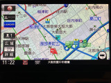 9インチ純正スタイリッシュナビ搭載しております大画面で見やすくなっております