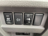 ヒートアップスイッチ、DPF(ディーゼル・パティキュレート・フィルター)つきです。