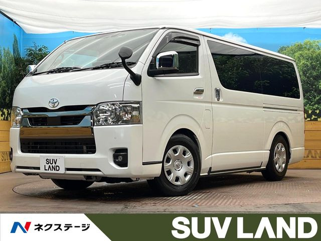 トヨタ ハイエースバン 