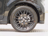 純正15インチアルミホイール