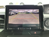 駐車が苦手な方でも安心なバックカメラつき。