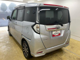 当店では車両本体価格以外に、諸費用を含めた支払総額も表示しておりますので、お客様の予算にピッタリのおクルマお選びができます。コーティングやJAFをセットにしたオトクな購入パックも好評です。