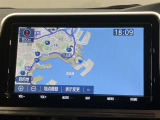 いまや必須装備「ナビゲーション」搭載!知らない場所にスイスイッとドライブ。もう、これなしではハンドルを握れませんね!でも運転中の操作は危険ですのでご注意ですね☆