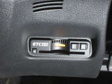 ETC車載器付きです。高速道路の料金所もスムーズに通過できます。