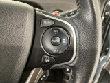 【アダプティブ・クルーズ・コントロール】予め設定した車速内でクルマが自動的に加減速。 前走車との適切な車間距離を維持しながら追従走行し、高速道路でのドライバーの疲労を軽減してくれる嬉しい機能付♪