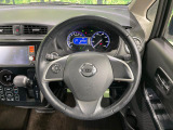 ステアリングも使用感が少なく、きれいな状態となっております♪