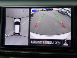 上からの視点で狭い駐車場への駐車などに役立つアラウンドビューモニターです♪