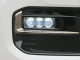 さらに明るく夜間走行も安心!フォグランプ装備!