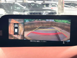 【360&deg;ビューモニター】専用のカメラにより、上から見下ろしたような視点で360度クルマの周囲を確認することができます☆死角部分も確認しやすく、狭い場所での切り返しや駐車もスムーズに行えます。