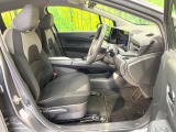 運転席シート廻りは使用感も少なく、良好な状態となっています。前オーナー様が丁寧に使っていたことがよくわかりますね。