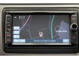 VW純正ナビ(714SDCW)CDダイレクト録音、CDDVDプレーヤー、地デジTV受信など装備。