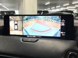 【360&deg;ビューモニター】専用のカメラにより、上から見下ろしたような視点で360度クルマの周囲を確認することができます☆死角部分も確認しやすく、狭い場所での切り返しや駐車もスムーズに行えます。