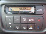 エアコンはもちろんオート機能付き♪操作も簡単です♪