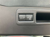 パワーバックドア