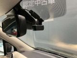 いくら安全運転をしていても、事故に巻き込まれることもあります。万が一の時に証拠として使える前後ドライブレコーダーがついてます♪