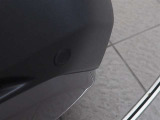 障害物センサーが付いておりますので駐車時も安心!