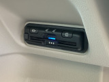 ETC車載器付。ETCが使用可能な道路通行料はキャッシュレスでスマートに走行できます。再セットアップして納車致します。