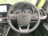 ステアリングも使用感が少なく、きれいな状態となっております♪