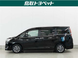 中古車は全く同じというものがなく、1台1台全てコンディションが異なります。同じようなお車でも、整備状況、外内装の状態など様々です。当店では入庫した車輌をコンディションに合わせて徹底的に仕上げています。