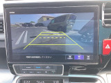 バックモニター付きで、車庫入れも安心です。