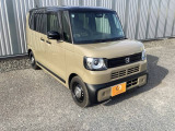 スライドドアは、乗り降りや荷物の出し入れの場面で自然に役割を持ちます。
