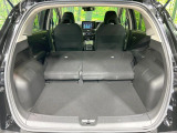 後席を格納すると、これだけの広さが!シーンに合わせたシートアレンジで、大きな荷物も積むことが出来ます♪