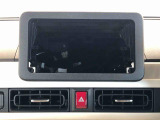 当車両はオーディオレスです。多彩なナビゲーション・オーディオをご用意しております。詳しくは当店スタッフにお問い合わせください。