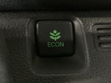 ★ECONスイッチ★ エコドライブを加速しよう!スイッチをONにすると、運転の仕方によるロスを抑え込み燃費をよくするようクルマが頑張ります(*^ー^*)燃費向上にチャレンジ♪