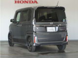 認定中古車では、厳しいHonda認定基準をクリアした厳選されたHonda認定中古車のみ、取り扱っております。「ご購入前の安心」「納車後の信頼」を車両と一緒に提供しております。