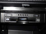 ETC車載器付きです。高速道路の料金所もスムーズに通過できます。