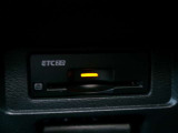 ETC2.0装備♪従来のETCの高速利用料金の収受だけではなく、渋滞回避や安全運転支援といったドライバーに有益な情報を提供してくれます♪