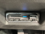 いまや快適なカーライフに欠かせないETCが付いています。