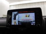 ☆パノラミックビューモニター付きです♪直接目視できないところも確認できるシースルービュー機能と、見通しの悪い場所からの発進をサポートするパノラミックビュー&ワイドフロントビュー機能があります。