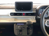温度を設定すれば、自動で車内の温度管理をしてくれる優れものです♪ATミッションで運転楽々