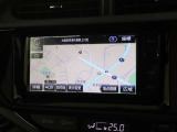 トヨタ純正7インチSDメモリーナビ装着。