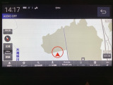 ワイド画面のナビゲーションはフルセグTV、インターナビ対応のGathers純正メモリーナビを搭載しています。Bluetoothオーディオ機能がありますので、スマートフォンなどの音楽も再生できます。