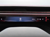 スポーツモード:パワートレインとシャシーのレスポンスを鋭くし、ドライバビリティとハンドリングを向上させるモードです。