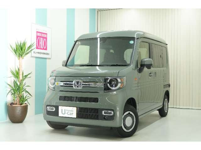 N-VAN ファン 4WD 