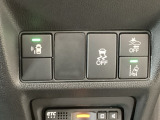 ホンダが推し進める総合先進安全装備のセンシング搭載! 衝突や斜線はみだしなどの危険が予測される時、センサーが警告。ヒューマンエラーを高度先進技術が補完してくれます。