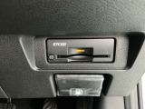 ここに ETC付いております。高速道路の料金所もスイスイ♪