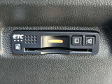 快適なカーライフに欠かせないETCが付いています。高速道路の料金所はもちろん、サービスエリア等にあるスマートインターの出入りも利用可能でとっても便利です!
