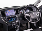 使いやすさや安全性を追求したステアリング周り!高級車ゆえにスイッチ類が多いのも特徴ですね!考え尽くされた配置ですぐに使いこなす事が出来ますのでご安心下さい!是非、体感してみて下さい!!