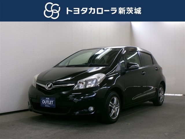 ヴィッツ 1.3 F シエル 