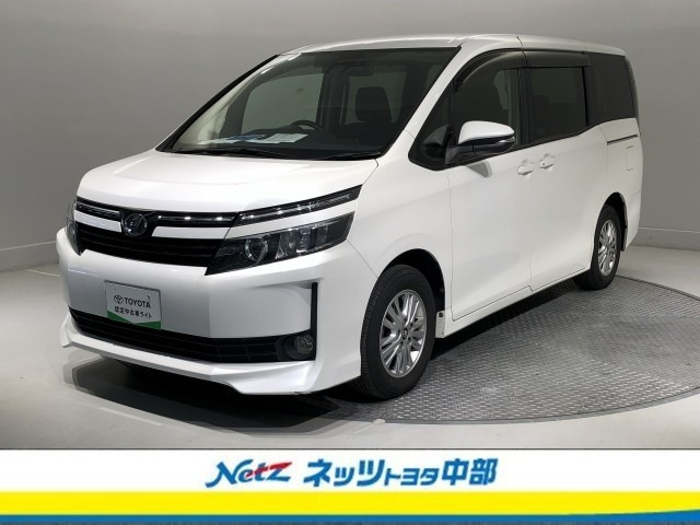 トヨタ ヴォクシー 