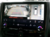バックガイドモニターで、後方を確認しながら安心して駐車することができます。運転初心者も熟練者も必須の機能ですよ!