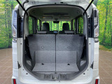 普段のお買い物や通勤、送迎等に十分な荷室スペースを確保しております。セカンドシートを倒すと、大きな荷物の積載も可能です♪